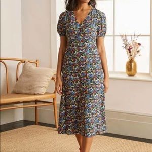 GUC Boden Tessa Floral Ruched Midi Dress